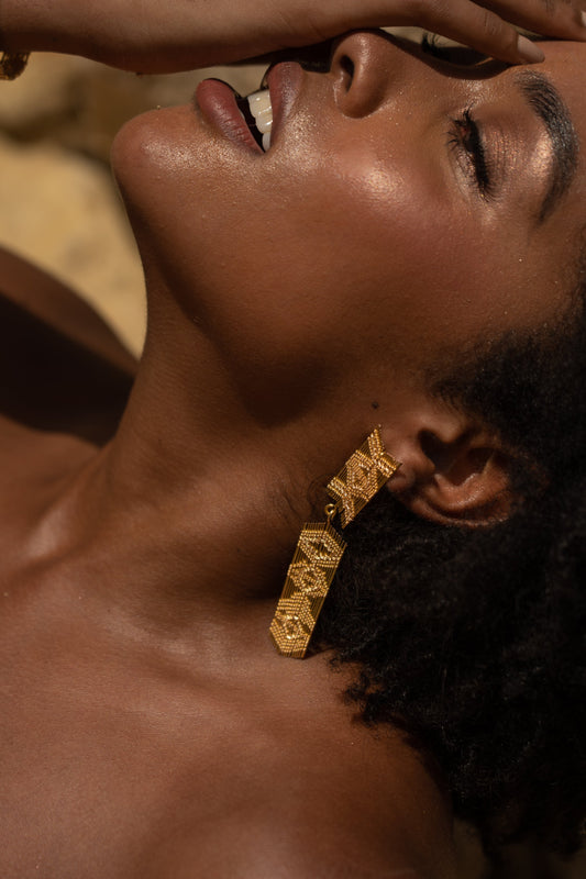 BACATA SHAYA ARETES